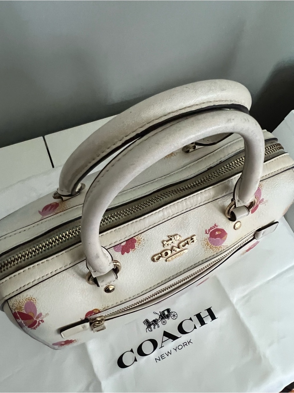 Coach Rowan Handbag - Picture 4 of 8